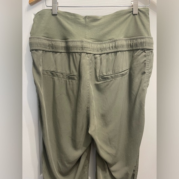 H&M Mama Maternity Women’s Olive Green Cargo Jogger Utility Pants Medium - Picture 6 of 9